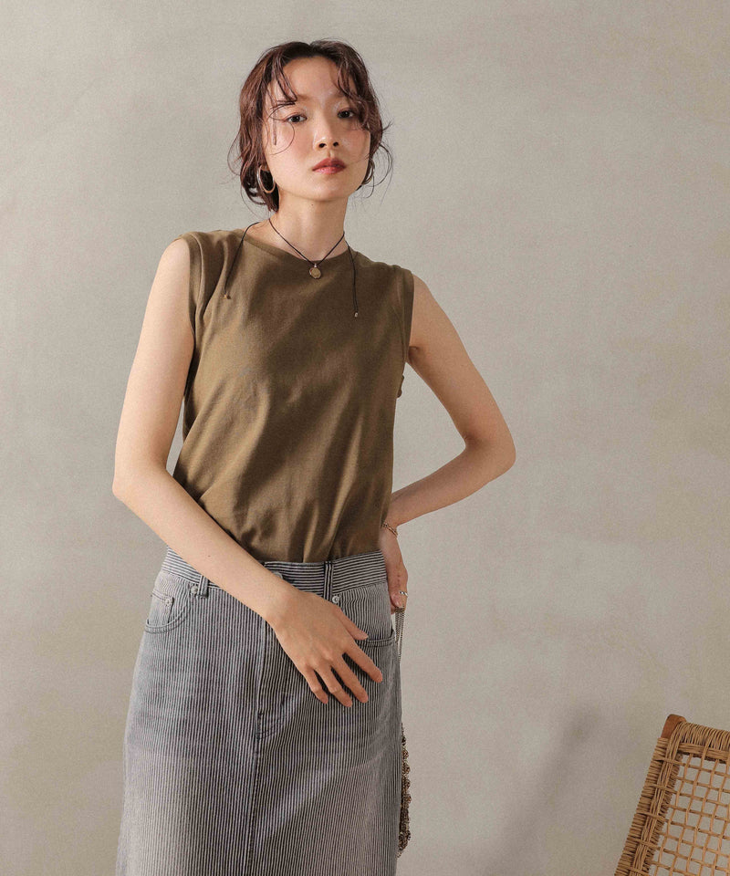ラウンドネック ノースリーブトップス タンクトップ