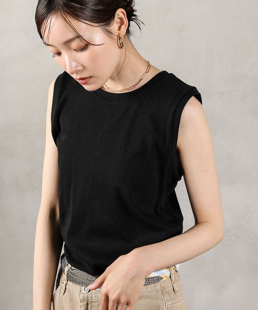 ブラック<br>身長 : 162cm