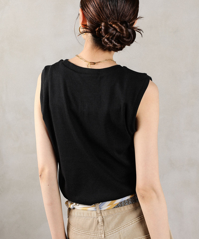 ラウンドネック ノースリーブトップス タンクトップ