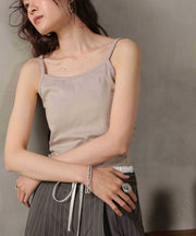 グレーベージュ<br>身長 : 163cm