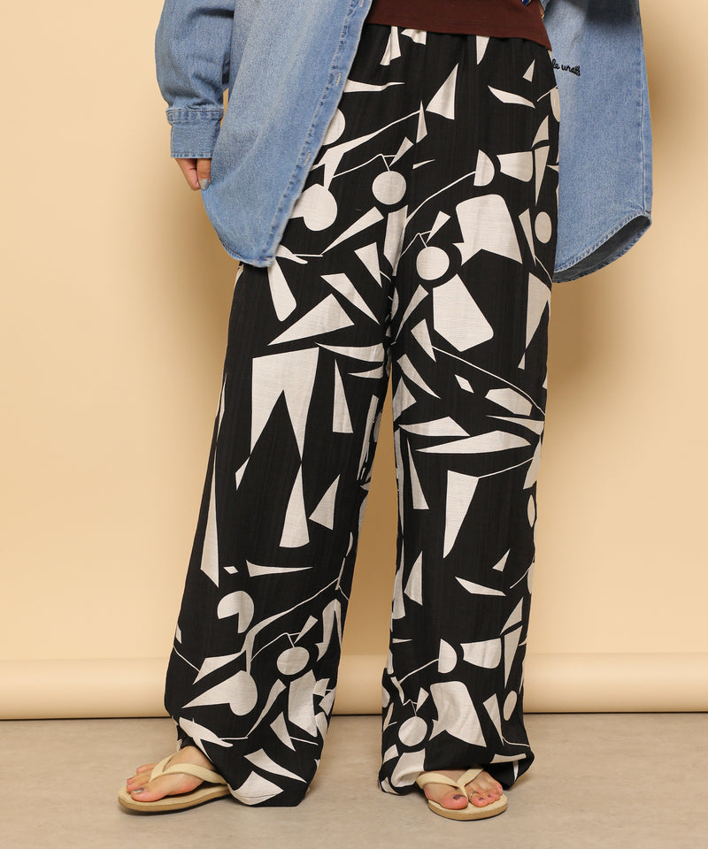 リネンタッチ 幾何学柄 イージーワイドパンツ