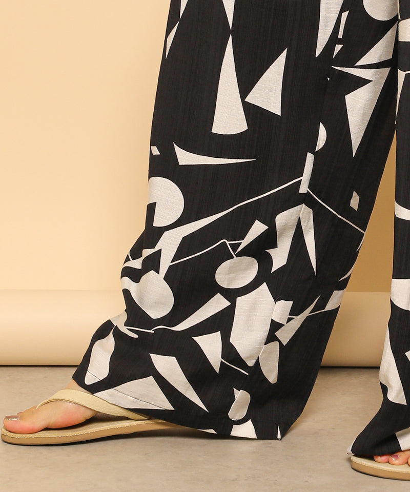 リネンタッチ 幾何学柄 イージーワイドパンツ