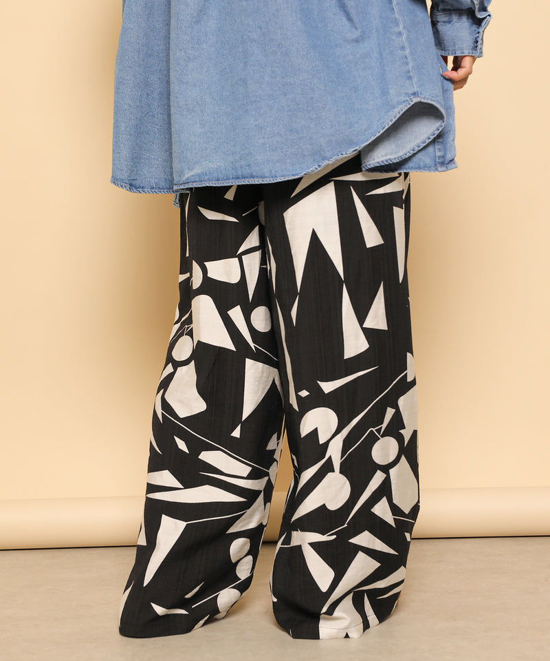 リネンタッチ 幾何学柄 イージーワイドパンツ