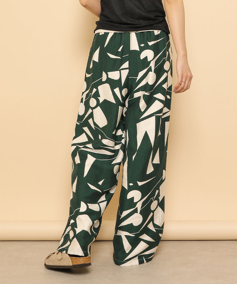 リネンタッチ 幾何学柄 イージーワイドパンツ