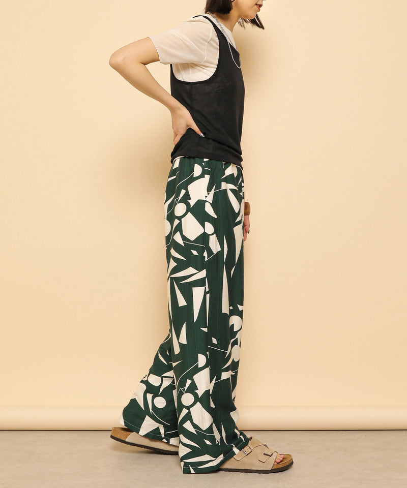 リネンタッチ 幾何学柄 イージーワイドパンツ