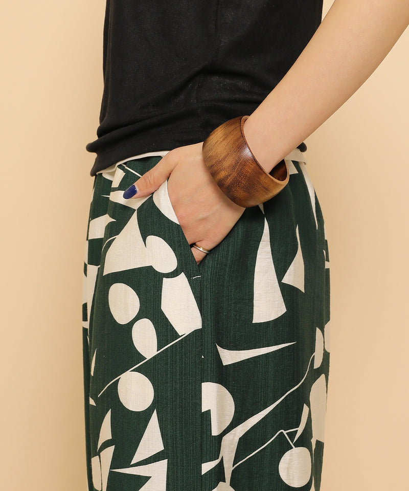 リネンタッチ 幾何学柄 イージーワイドパンツ