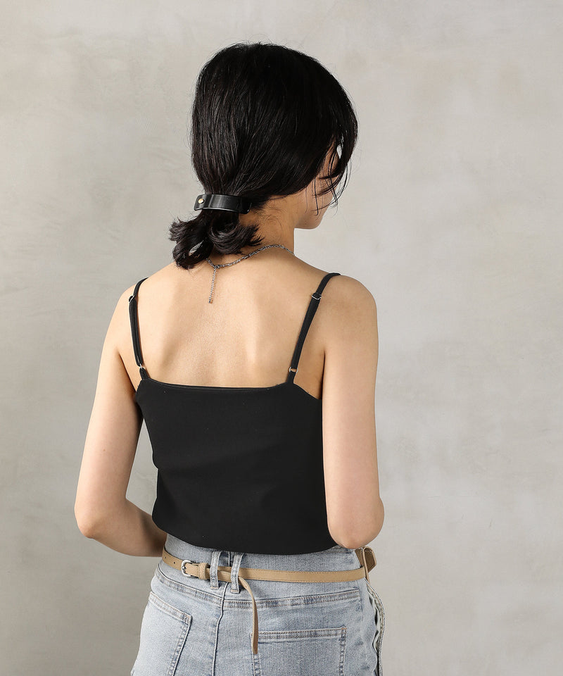 カップ付きキャミソール