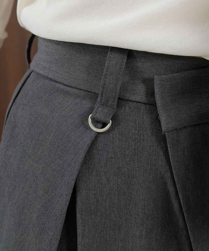 【すっきり細見えの美シルエット】アシメウエストタックパンツ