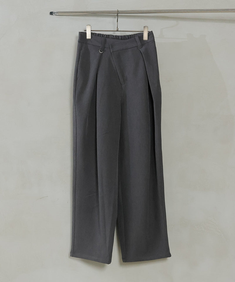 チャコールグレー