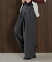 チャコールグレー<br>身長 : 163cm