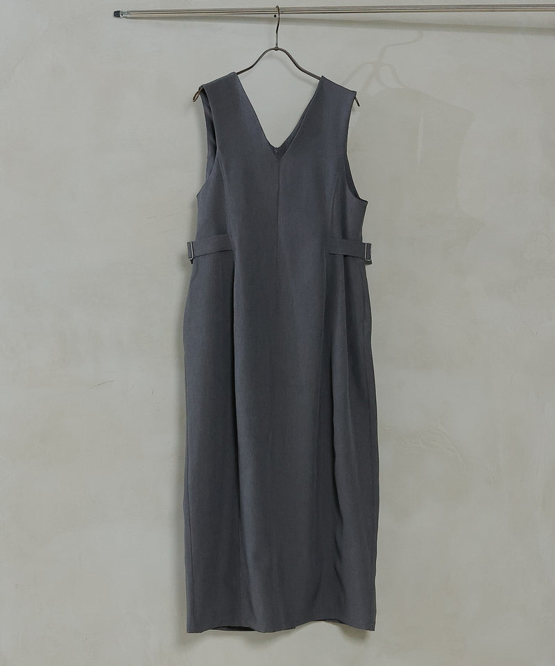 チャコールグレー