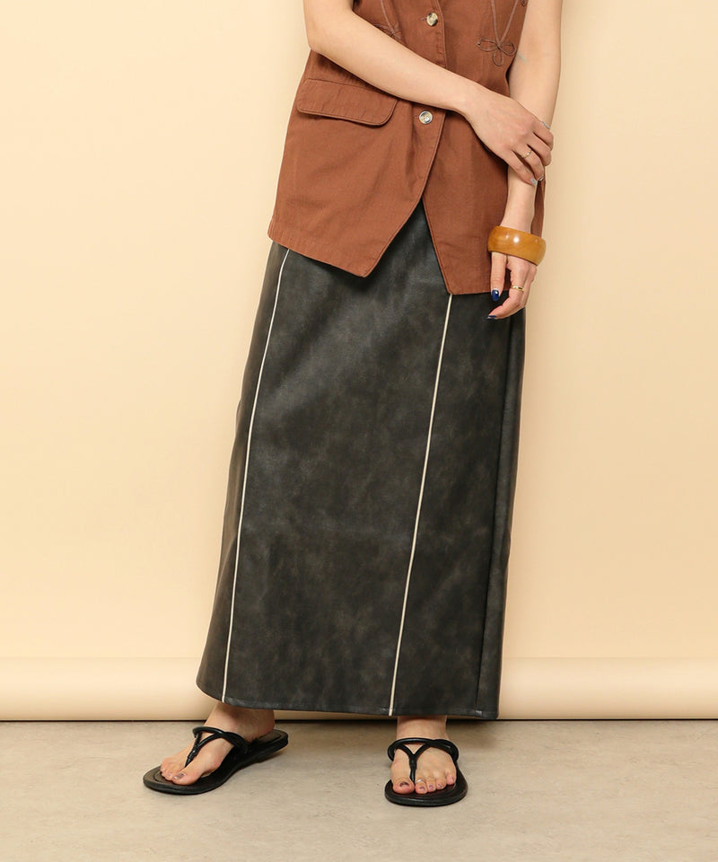 合成皮革 パイピング タイトスカート