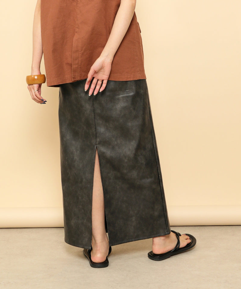 合成皮革 パイピング タイトスカート