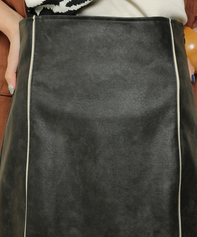 合成皮革 パイピング タイトスカート