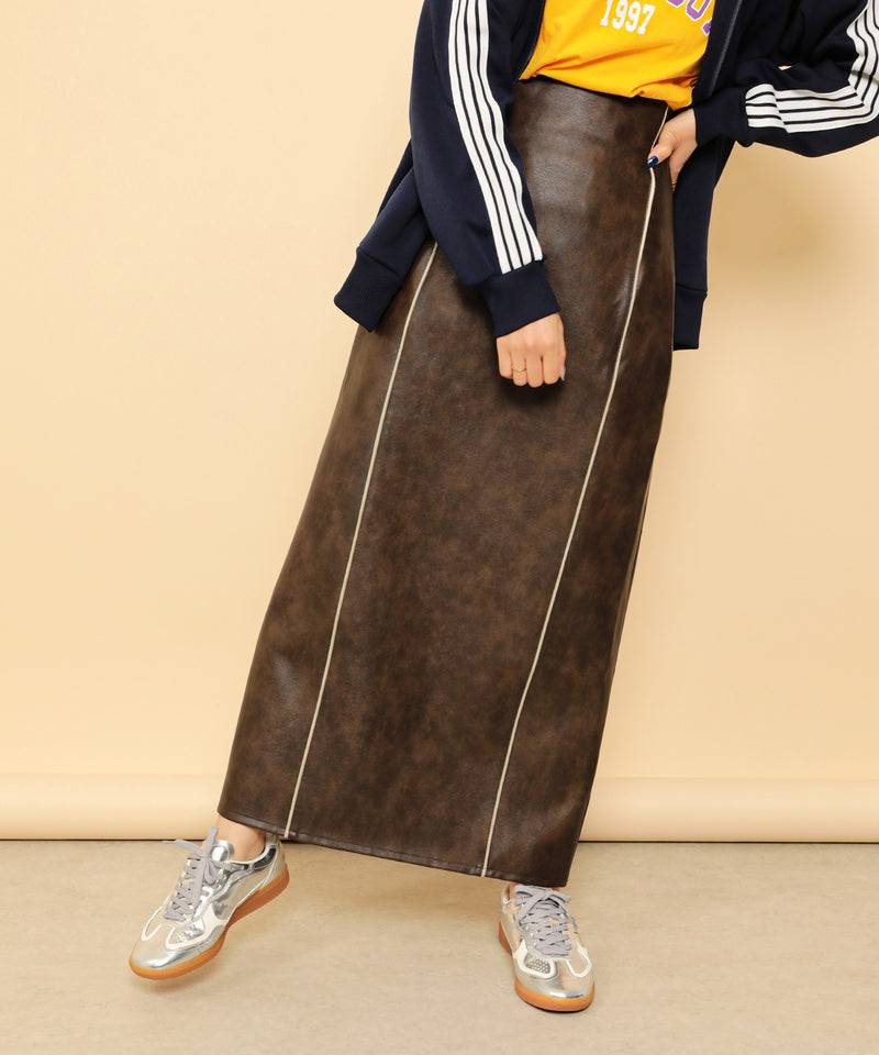 合成皮革 パイピング タイトスカート