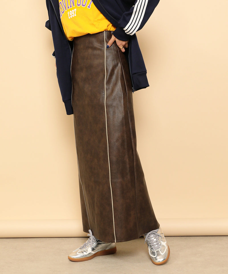 合成皮革 パイピング タイトスカート