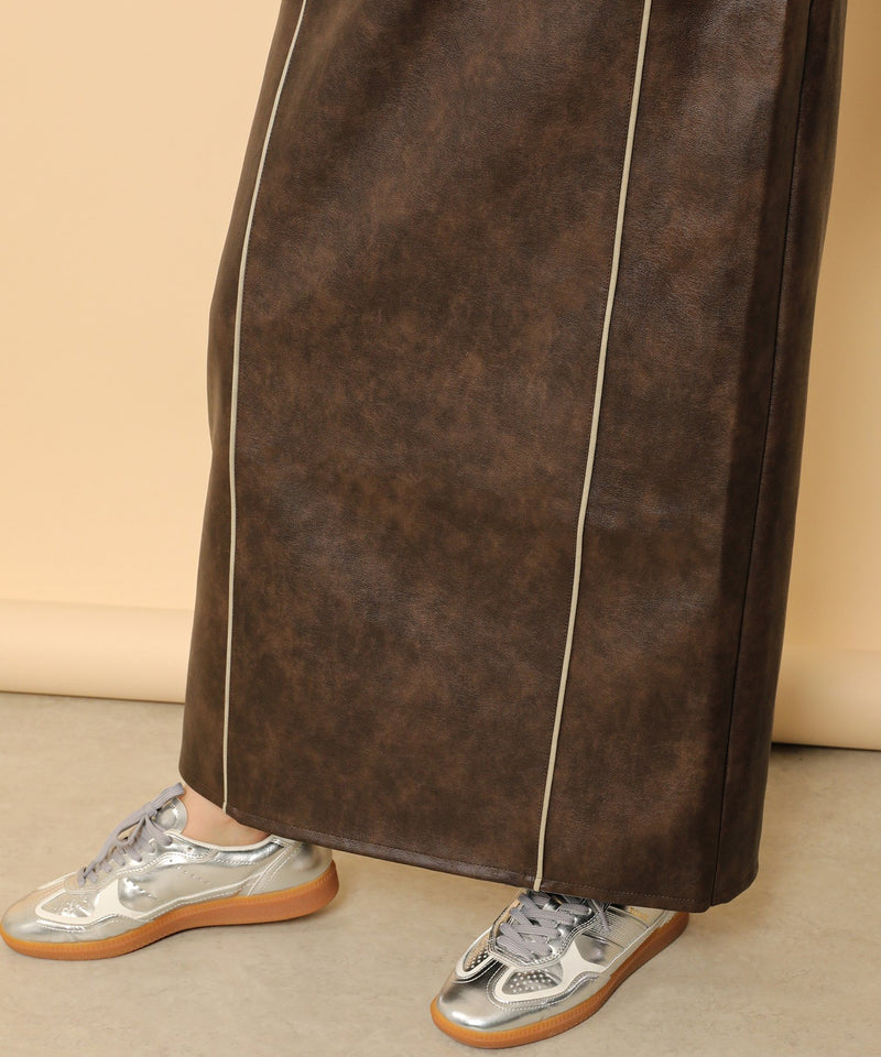 合成皮革 パイピング タイトスカート