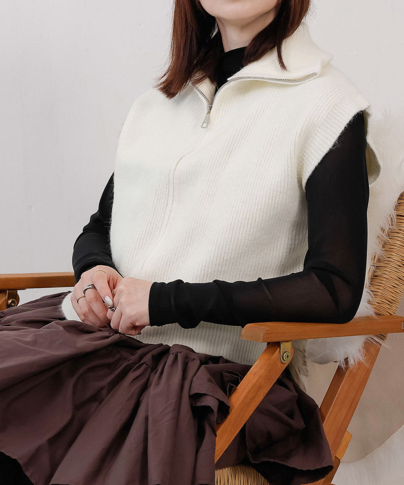 オフホワイト<br>身長 : 161cm