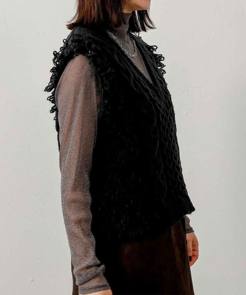 ケーブル編み ループフリンジベスト