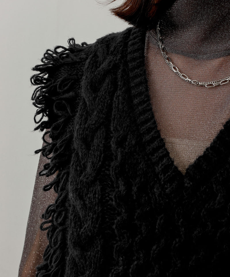 ケーブル編み ループフリンジベスト