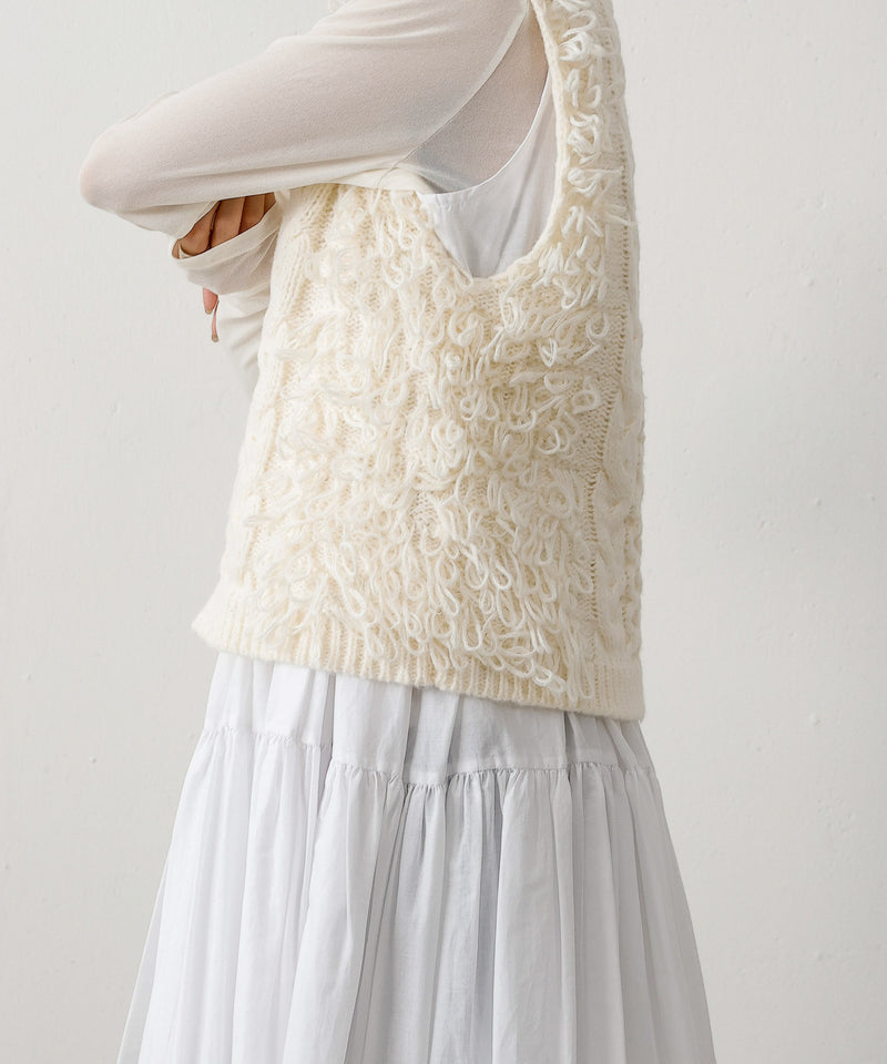 ケーブル編み ループフリンジベスト