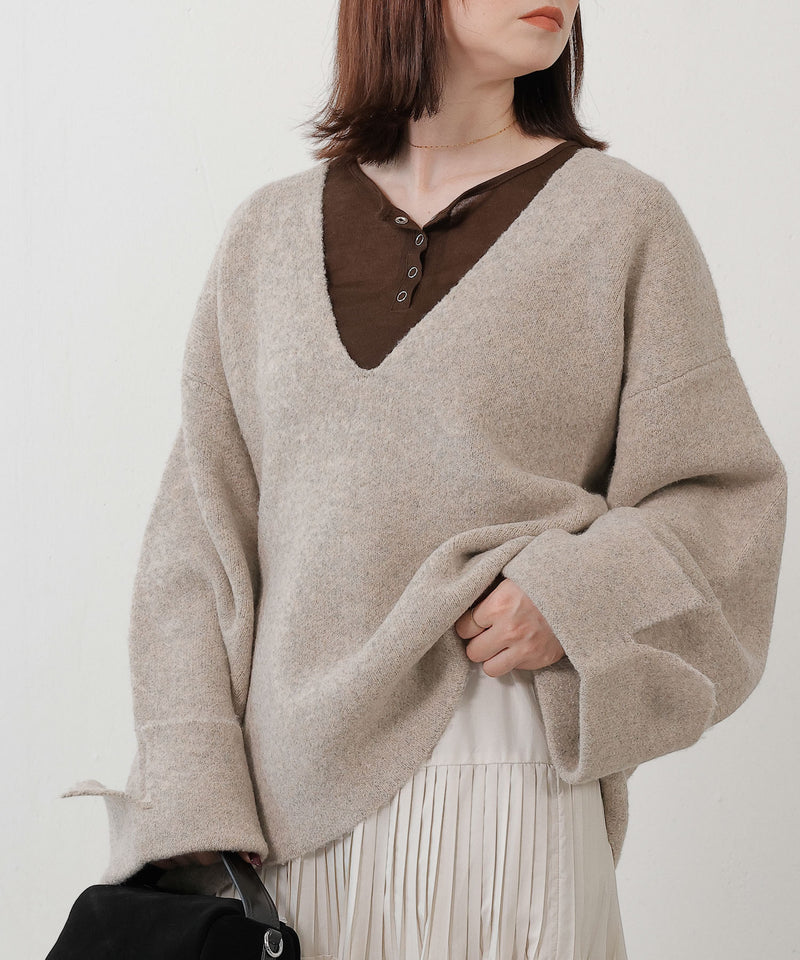 ベージュ<br>身長 : 161cm