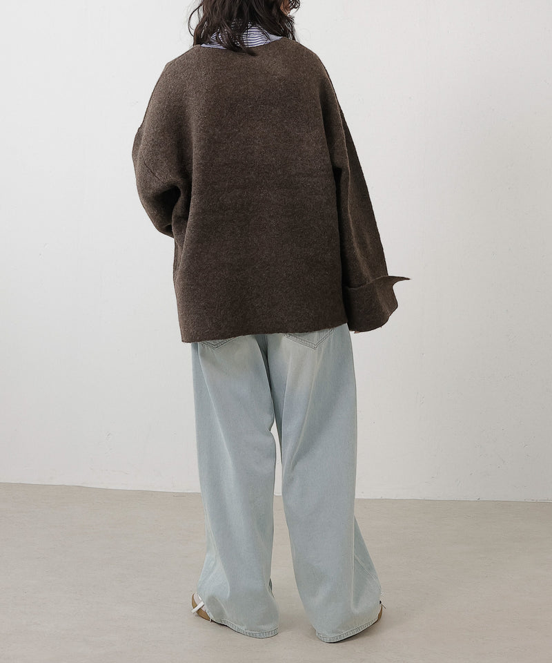 【大人の余裕とこなれ感】深Vネックワイドスリーブオーバーニット