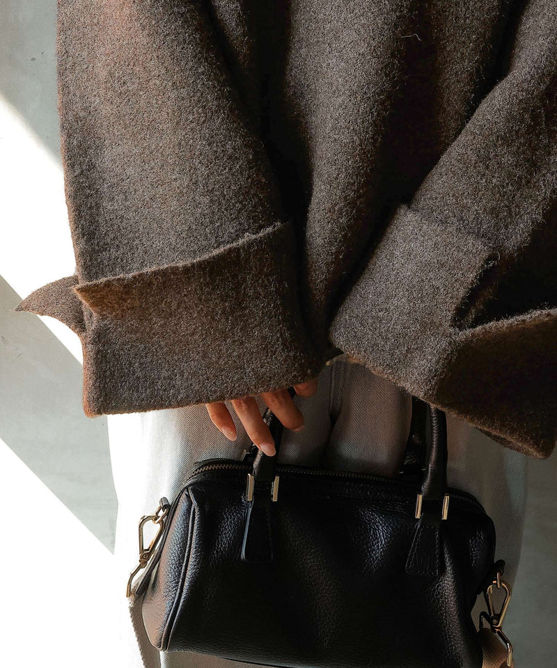 【大人の余裕とこなれ感】深Vネックワイドスリーブオーバーニット