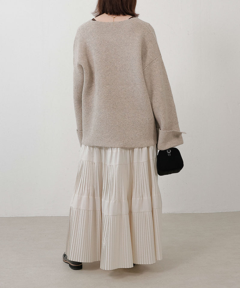 【大人の余裕とこなれ感】深Vネックワイドスリーブオーバーニット
