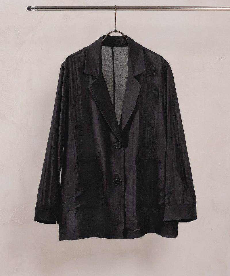 【羽織るだけで大人の抜け感】シアーテーラードジャケット