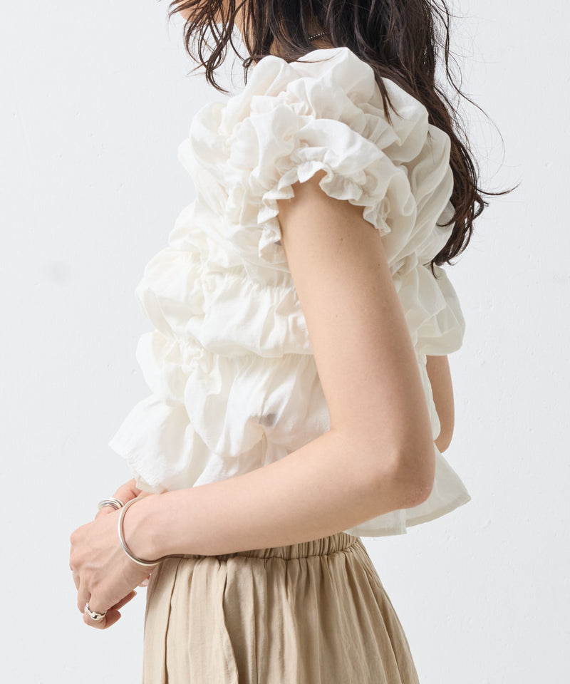 【華やかに着回せる】マルチウェイシャーリングブラウス