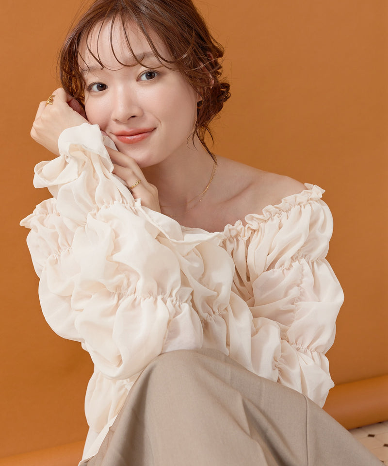 【全骨格対応 / 着痩せ◎】マルチウェイ シフォン長袖シャーリングブラウス/クシュクシュブラウス
