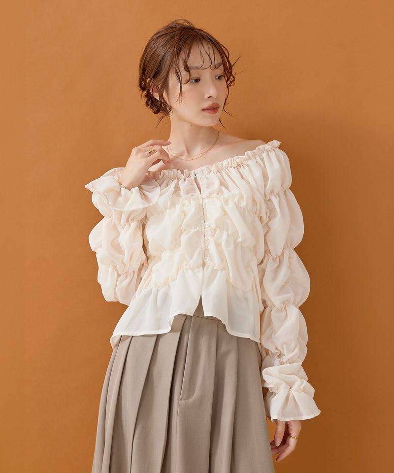 【シフォンで軽やかに魅せる】マルチウェイ シフォン長袖シャーリングブラウス