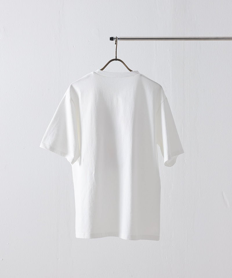 【抜け感が叶う】フォトプリントTシャツ