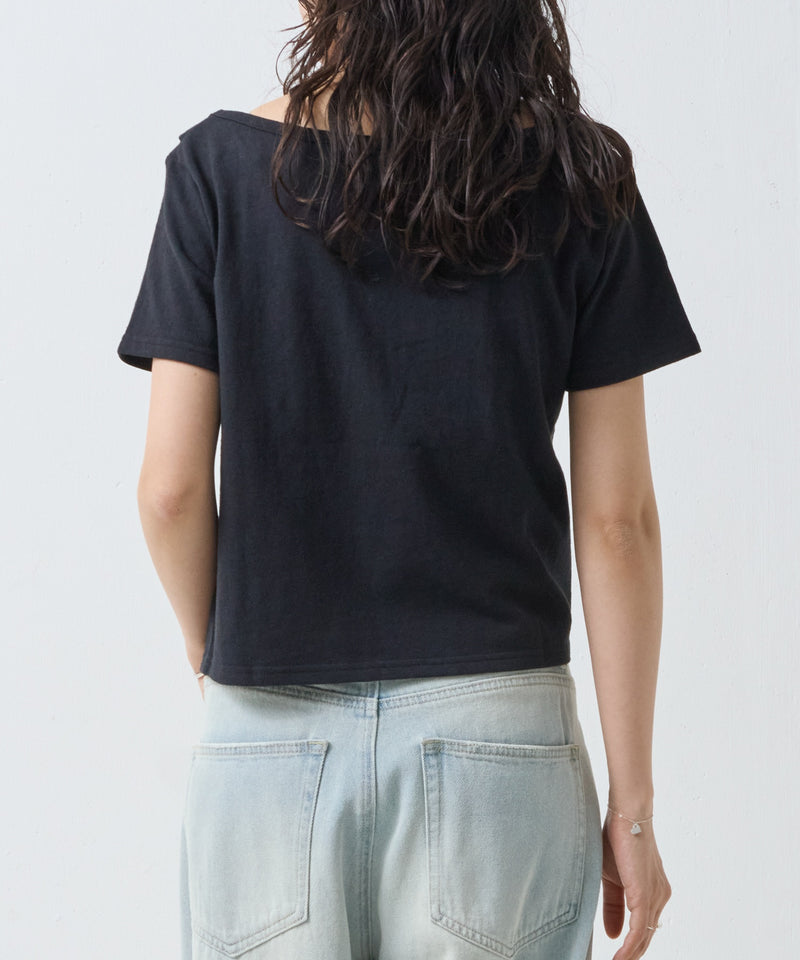 【ヘルシーな色気を纏う】ドレープデザイン半袖Tシャツ