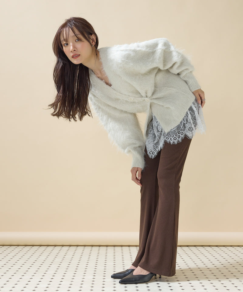 【楽ちんなのに美脚見え】カットリブフレアパンツ