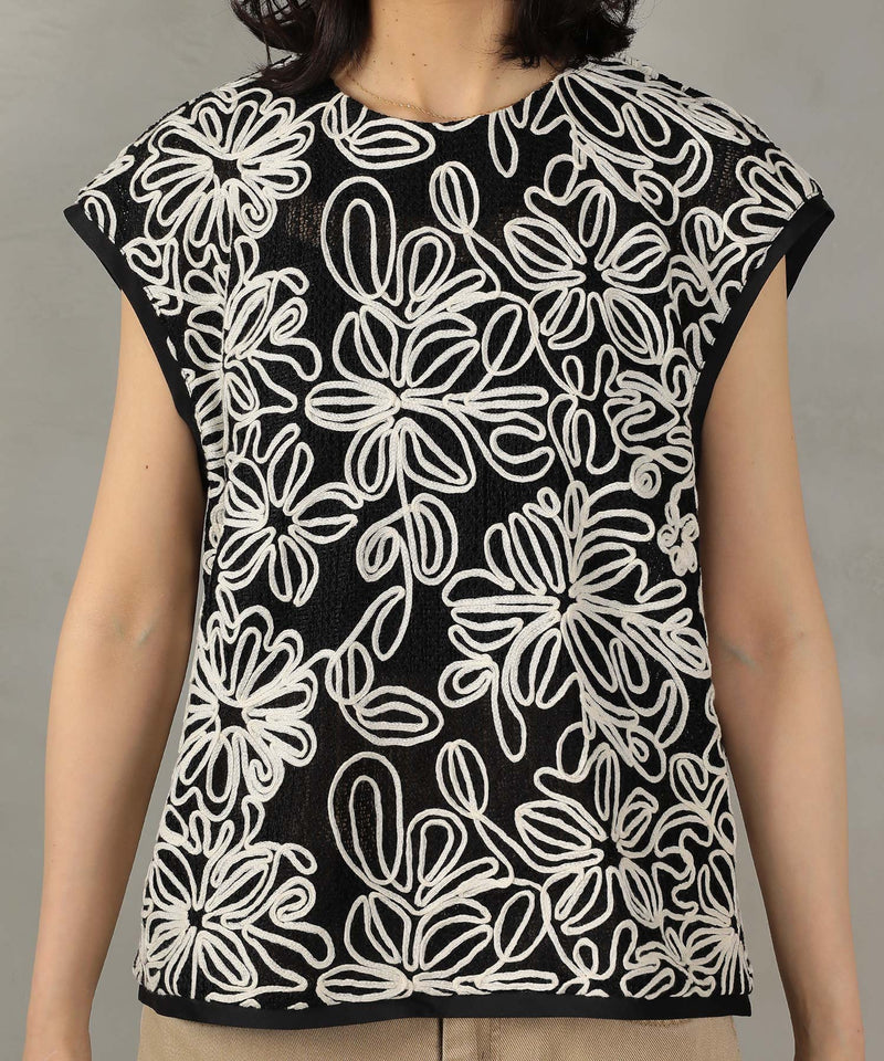 コード刺繍シアーフレンチスリーブトップス