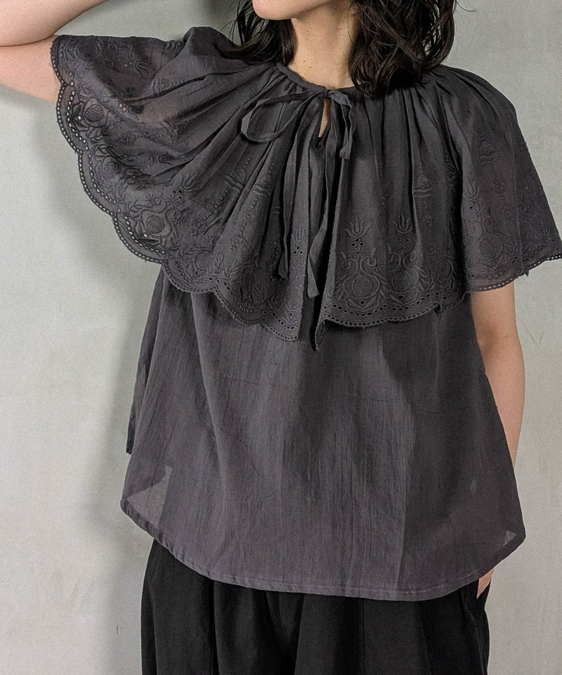 チャコールグレー<br>身長 : 163cm