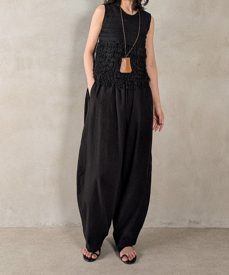 ループフリンジニットノースリーブベスト