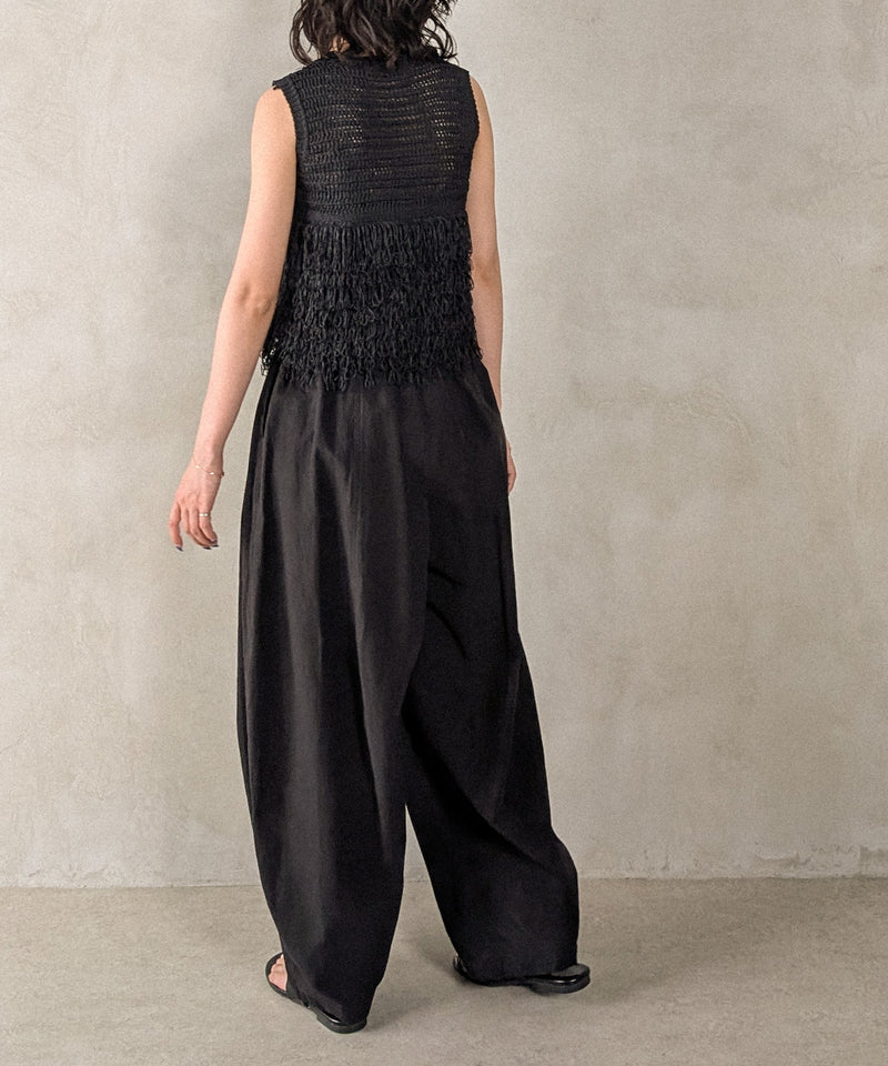 ループフリンジニットノースリーブベスト