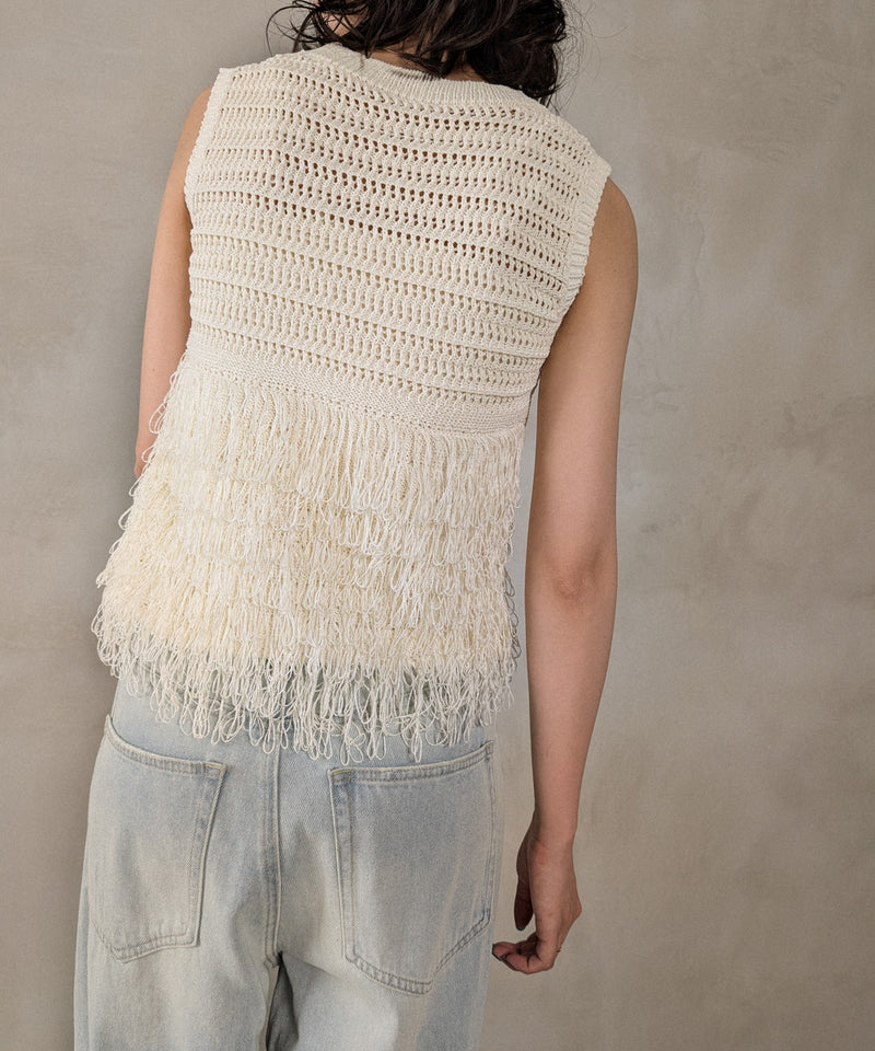 ループフリンジニットノースリーブベスト