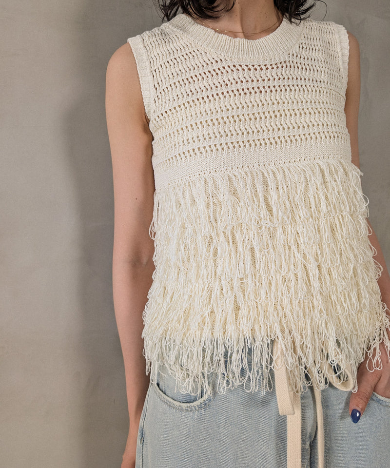 ループフリンジニットノースリーブベスト