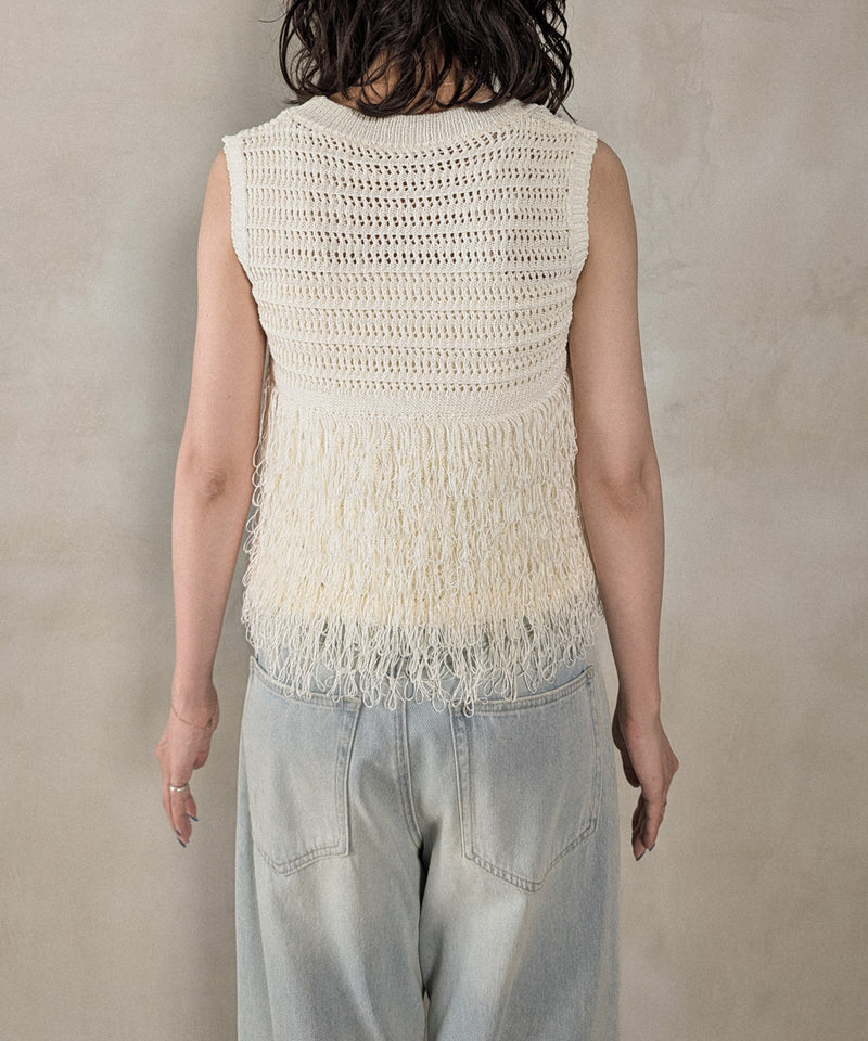 ループフリンジニットノースリーブベスト