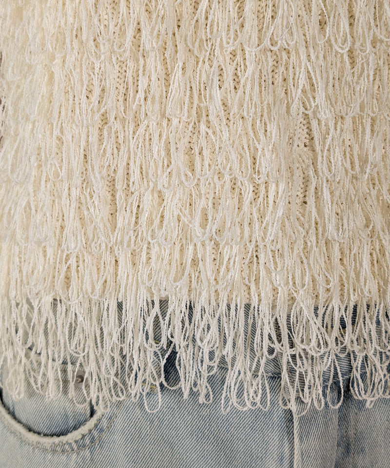 ループフリンジニットノースリーブベスト