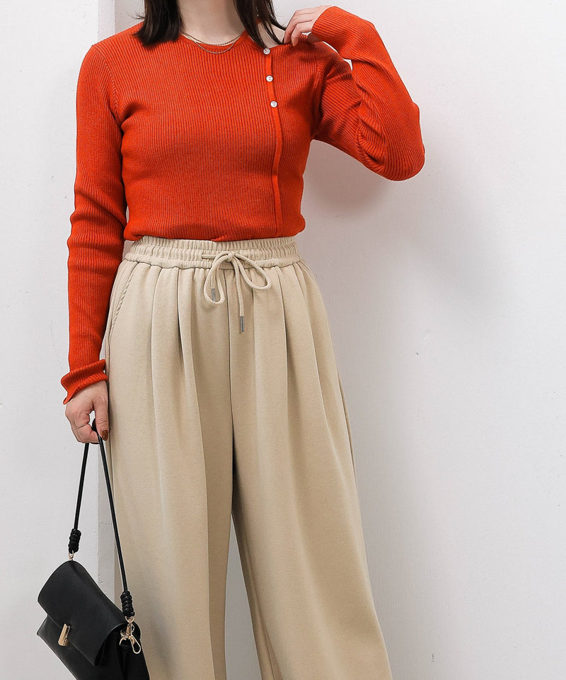 【上品に肌がのぞいて女っぽさが香る】ショルダースリットニットトップス