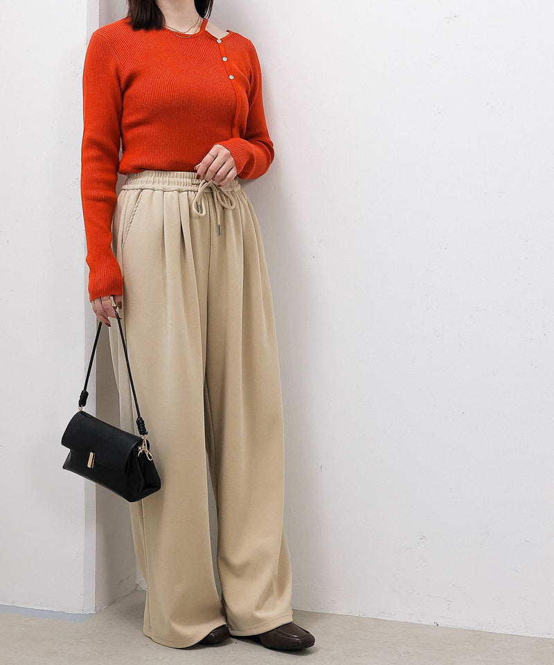 【上品に肌がのぞいて女っぽさが香る】ショルダースリットニットトップス