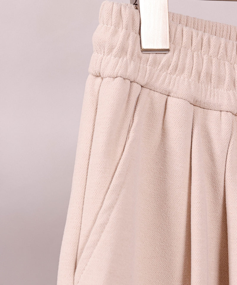 【心地よい履き心地とキレイ見えが叶う】スムースタッチパンツ