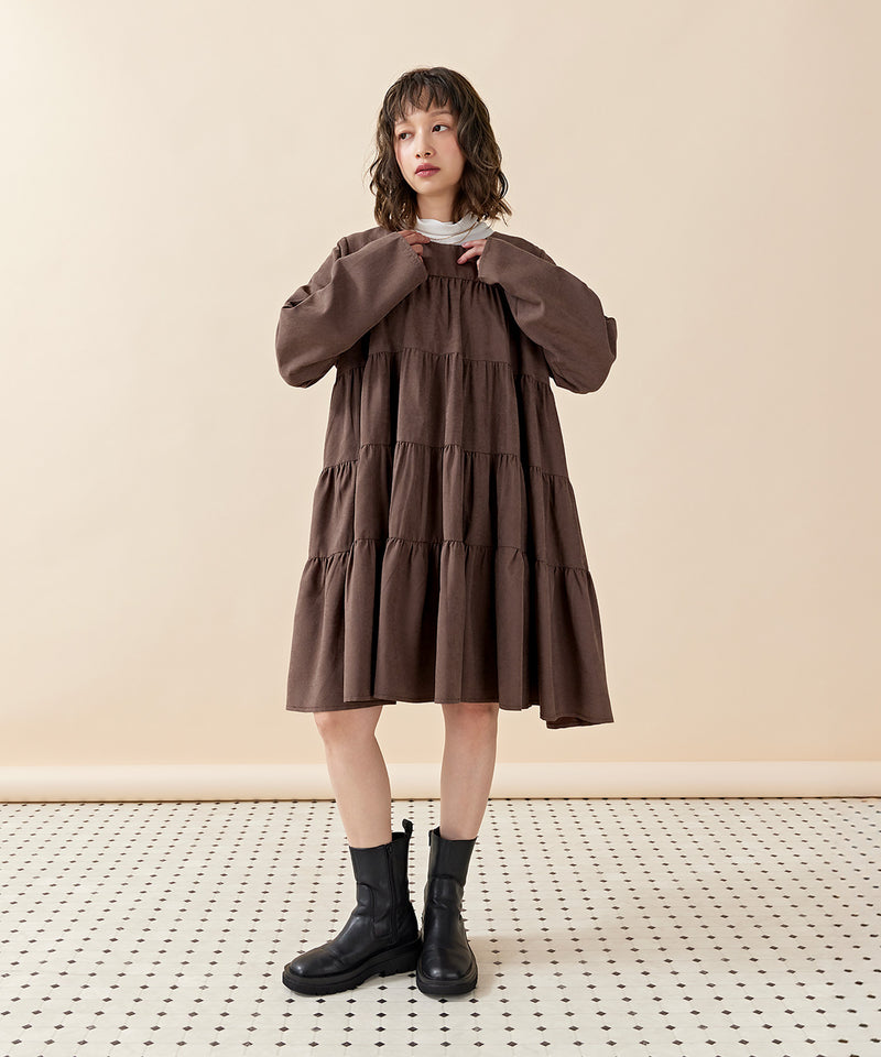 ブラウン / 身長：157cm / 着用：M