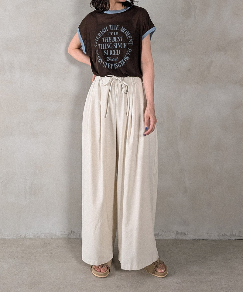 ロゴプリントリンガーTシャツ