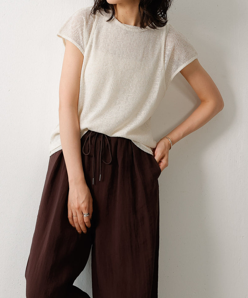 オフホワイト<br>身長：163cm